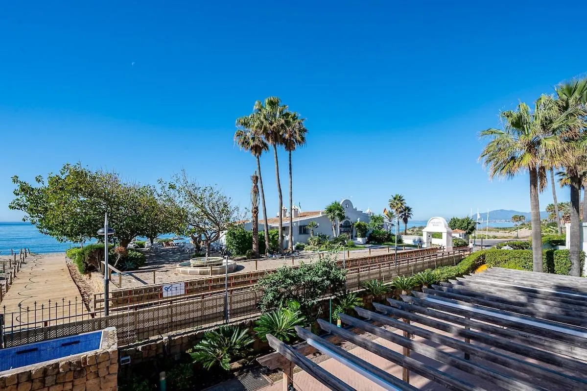 Bright Chalet With Swimming Pool And Close To Sea Marbella